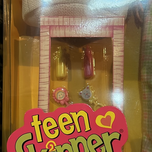 Cool Sitter Teen Skipper Doll 1998 - Picture 4 of 12